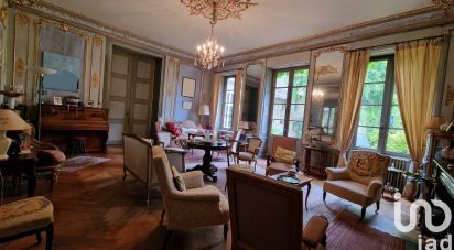 Mansion 10 rooms of 323 m² in Niort (79000)