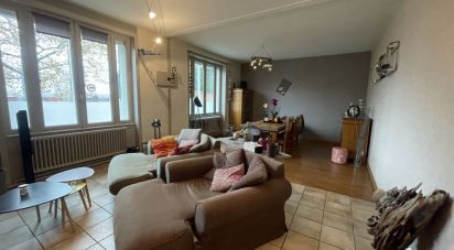 House 5 rooms of 135 m² in Riorges (42153)