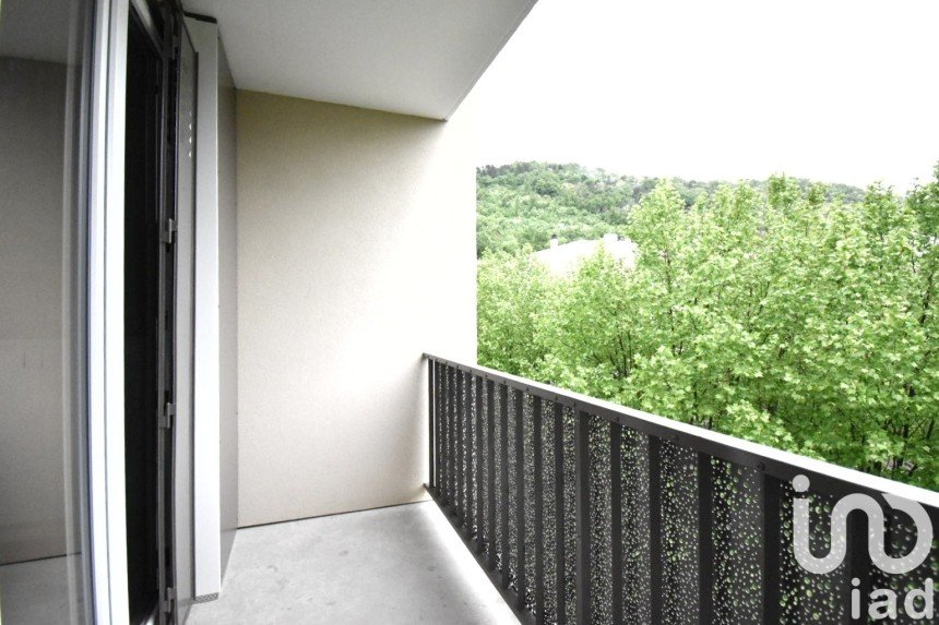 Appartement 3 pièces de 60 m² à Saint-Vallier (26240)