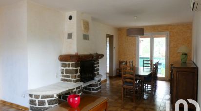 Traditional house 8 rooms of 218 m² in Pignan (34570)