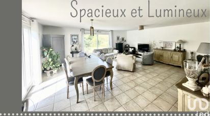 Maison 7 pièces de 189 m² à Challes-les-Eaux (73190)