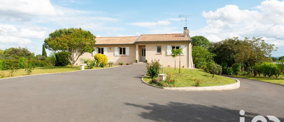 House 7 rooms of 236 m² in Gaillac (81600)