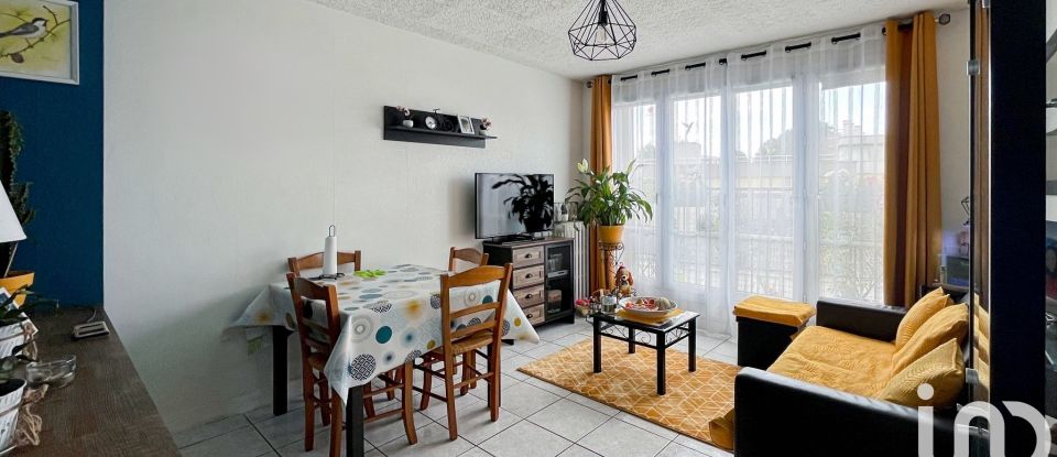 Apartment 3 rooms of 50 m² in Sarcelles (95200)