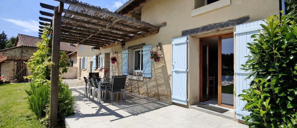 House 6 rooms of 146 m² in Dournazac (87230)