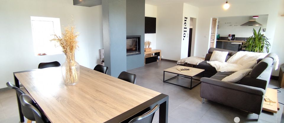 Longere 6 rooms of 143 m² in Mareau-aux-Prés (45370)