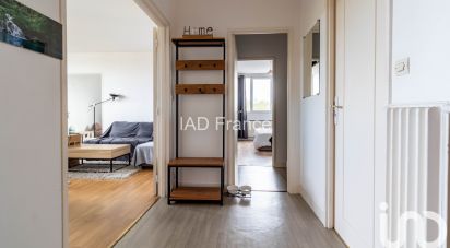 Apartment 3 rooms of 66 m² in Beynes (78650)