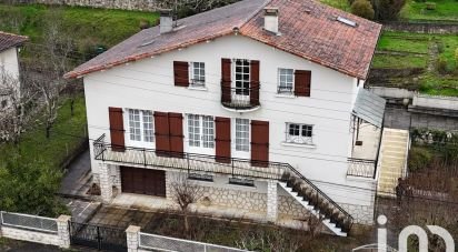 House 6 rooms of 136 m² in La Rochefoucauld (16110)