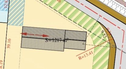 Land of 1,216 m² in Rustrel (84400)