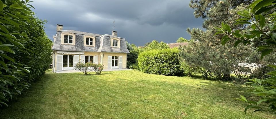House 7 rooms of 150 m² in Évry (91000)