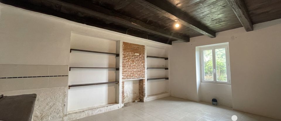 Longère 7 pièces de 146 m² à La Croisille-sur-Briance (87130)