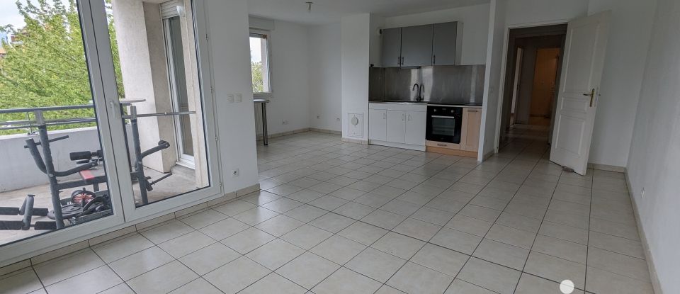 Appartement 3 pièces de 69 m² à Échirolles (38130)