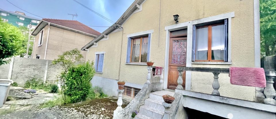 House 4 rooms of 62 m² in Sartrouville (78500)
