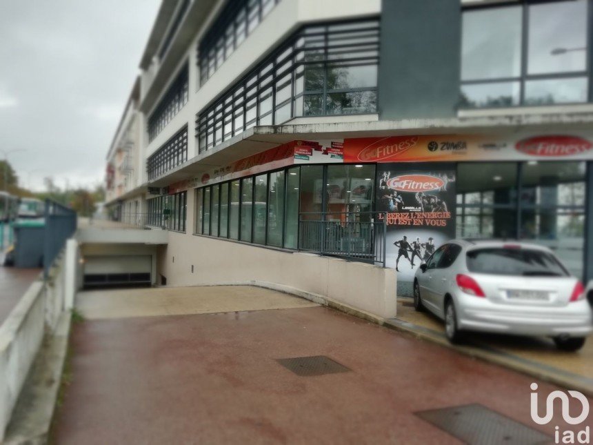 Parking/garage/box de 12 m² à Quincy-sous-Sénart (91480)