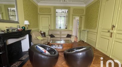 Mansion 11 rooms of 304 m² in Chartres (28000)