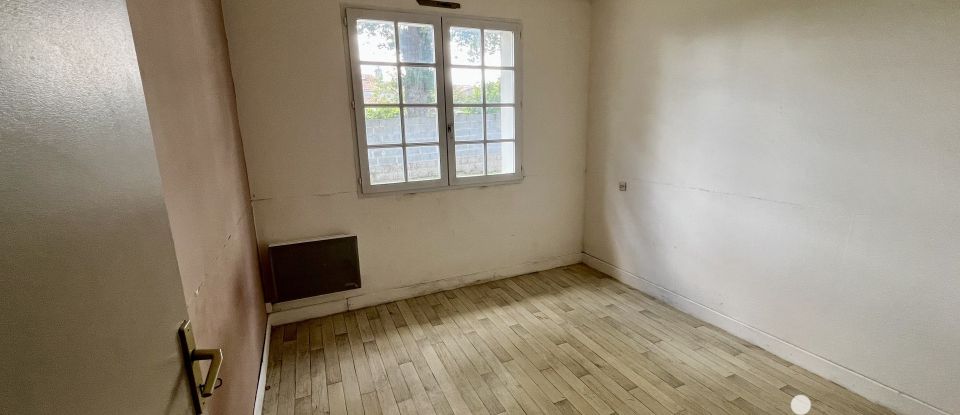 Maison 4 pièces de 84 m² à Montaigu (85600)