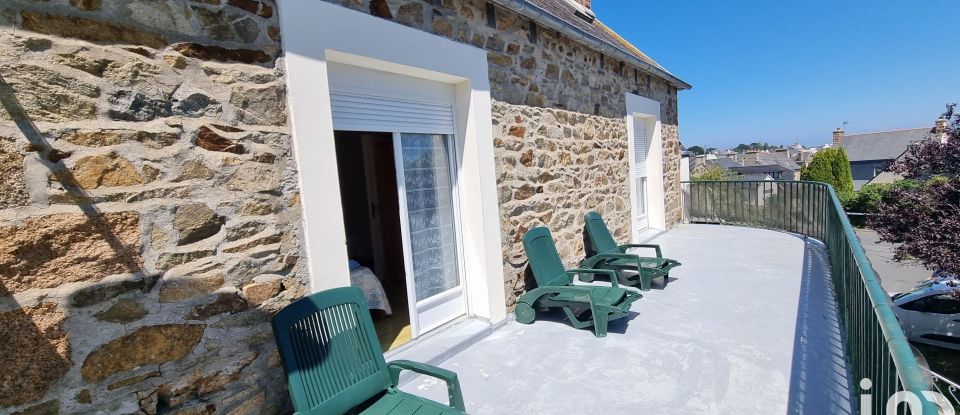 House 5 rooms of 110 m² in Perros-Guirec (22700)