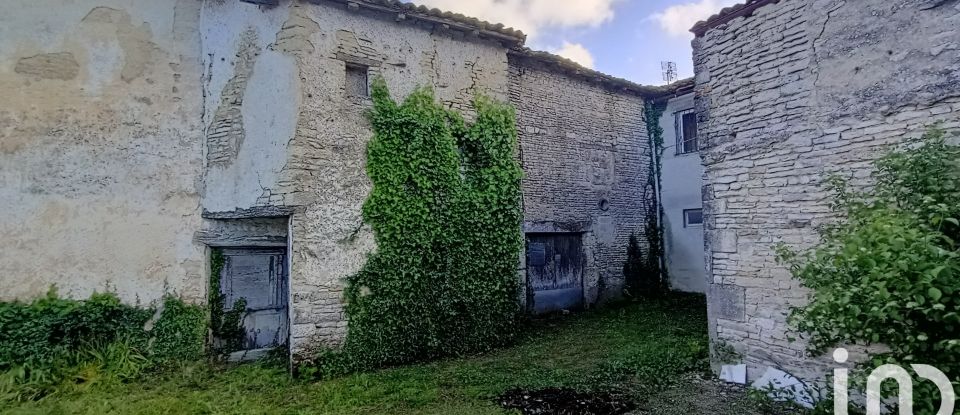 Maison de village 1 pièce de 70 m² à Beauvais-sur-Matha (17490)