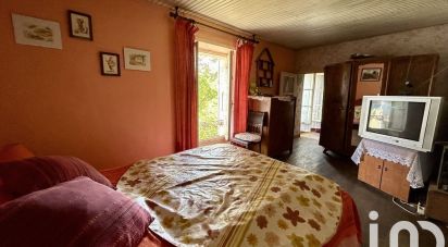 House 6 rooms of 68 m² in Faye-l'Abbesse (79350)