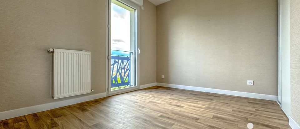 House 5 rooms of 95 m² in Liffré (35340)