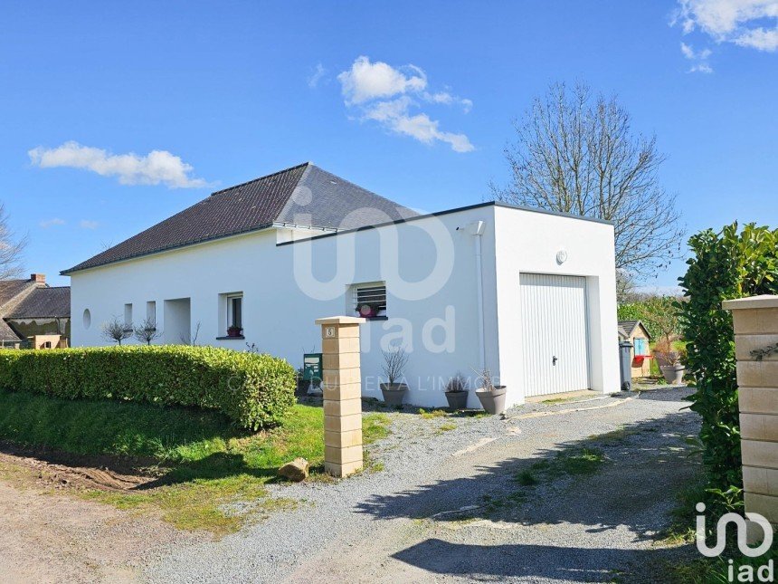 Maison 4 pièces de 90 m² à Saint-Léry (56430)