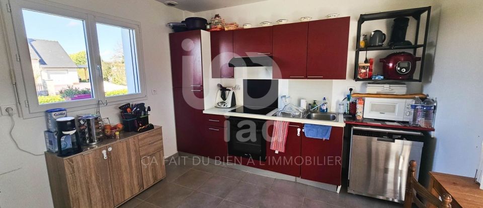 House 4 rooms of 90 m² in Saint-Léry (56430)