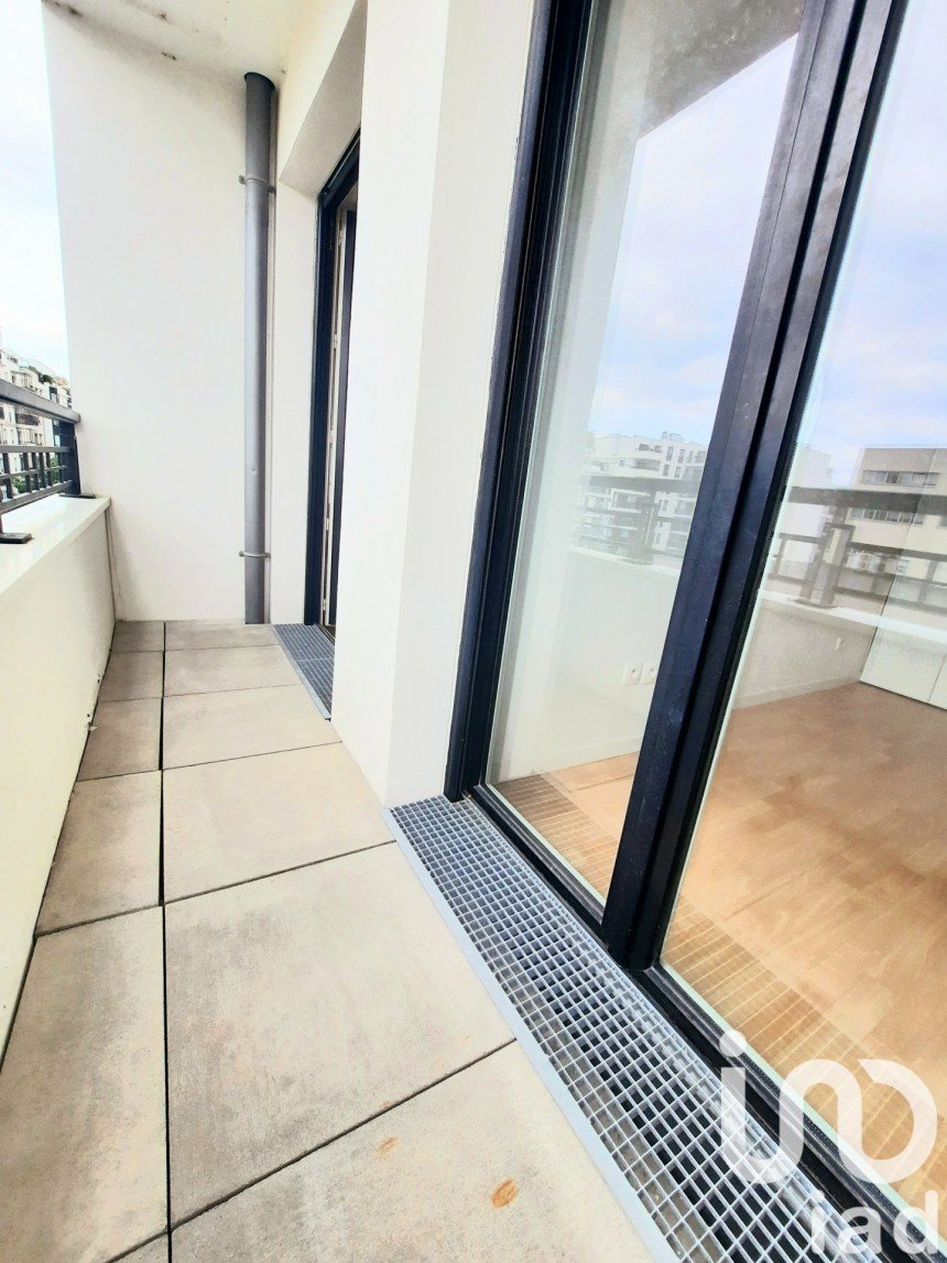 Apartment 3 rooms of 72 m² in Suresnes (92150)