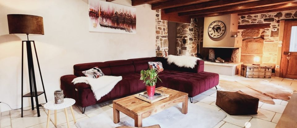 Village house 12 rooms of 380 m² in Menthonnex-en-Bornes (74350)