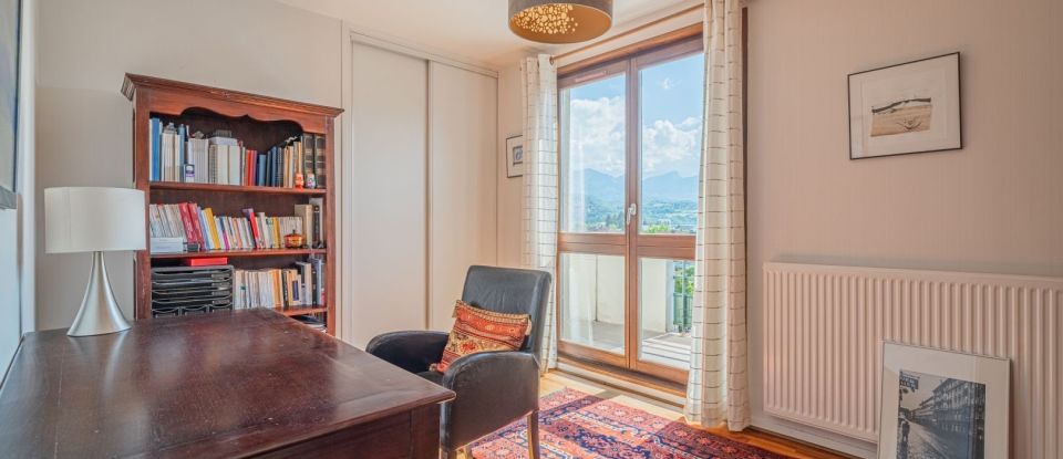 Appartement 4 pièces de 104 m² à Saint-Alban-Leysse (73230)