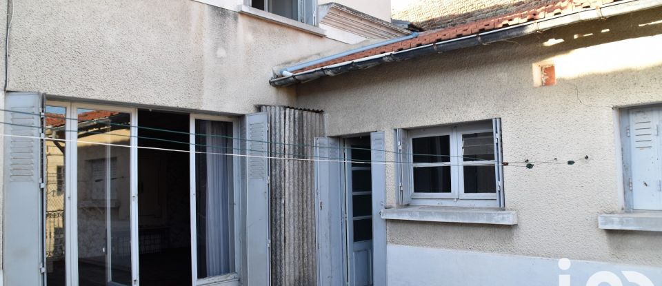 Immeuble de 242 m² à La Couronne (16400)