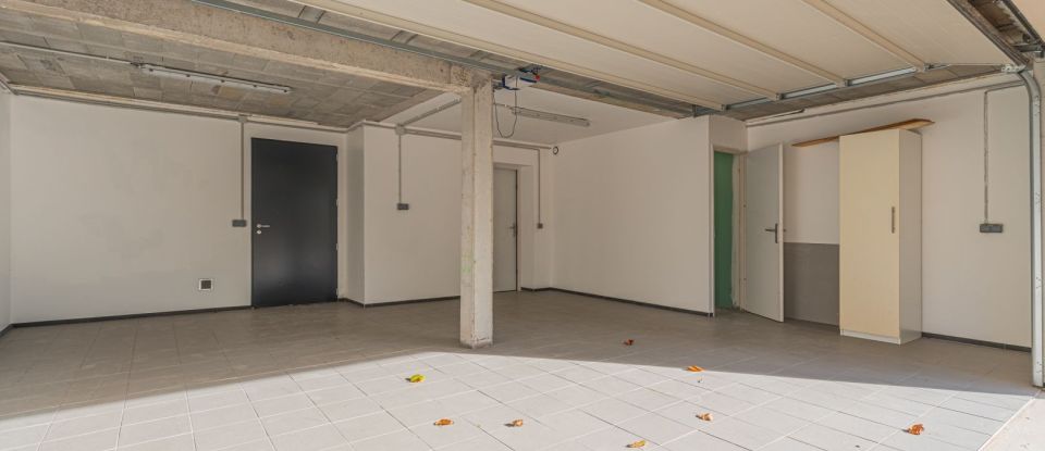 Maison 6 pièces de 200 m² à Voiron (38500)