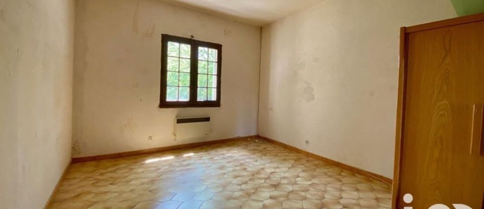 House 5 rooms of 142 m² in Piolenc (84420)