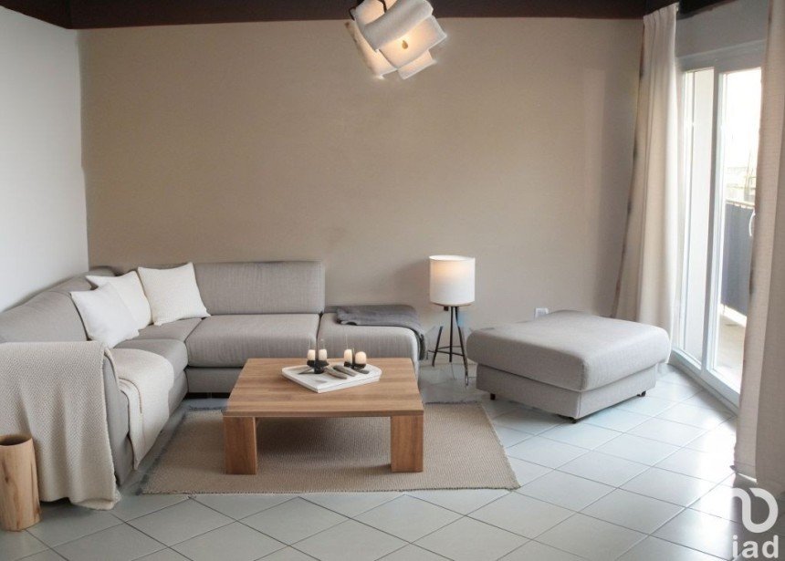 Appartement 4 pièces de 69 m² à Audun-le-Tiche (57390)