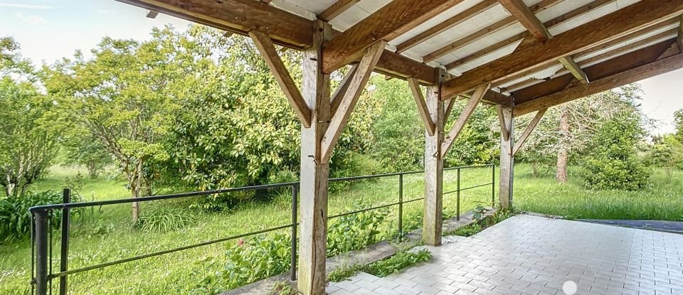 Maison de campagne 8 pièces de 131 m² à Eymet (24500)