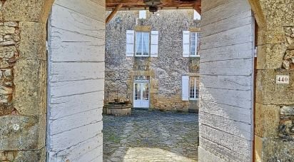 Castle 13 rooms of 270 m² in Condezaygues (47500)