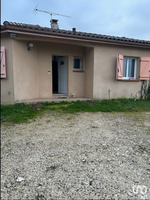 House 5 rooms of 115 m² in Castelmayran (82210)