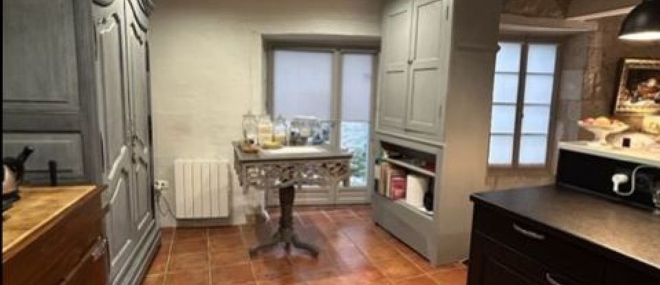 House 4 rooms of 132 m² in Bourg-de-Visa (82190)