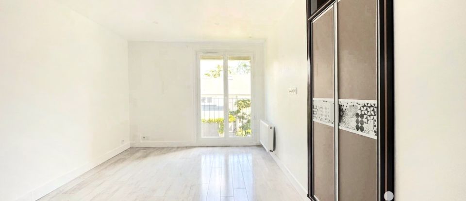 Appartement 3 pièces de 102 m² à Saint-Nom-la-Bretèche (78860)