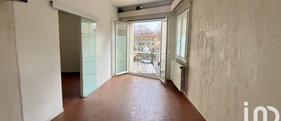 Maison 10 pièces de 246 m² à Aubenas (07200)