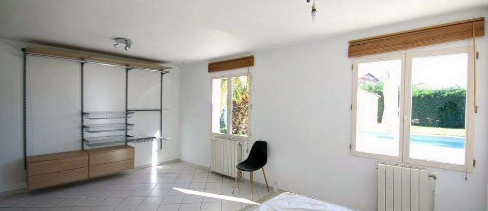 Maison 4 pièces de 143 m² à Mazerolles (64230)