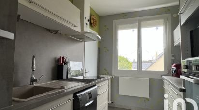 Apartment 4 rooms of 72 m² in Flers (61100)