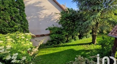 House 6 rooms of 155 m² in Sponville (54800)