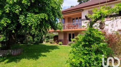 Traditional house 6 rooms of 145 m² in La Tour-de-Salvagny (69890)