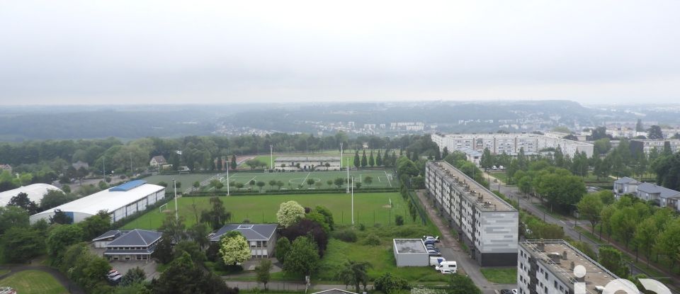 Appartement 5 pièces de 105 m² à Le Havre (76610)