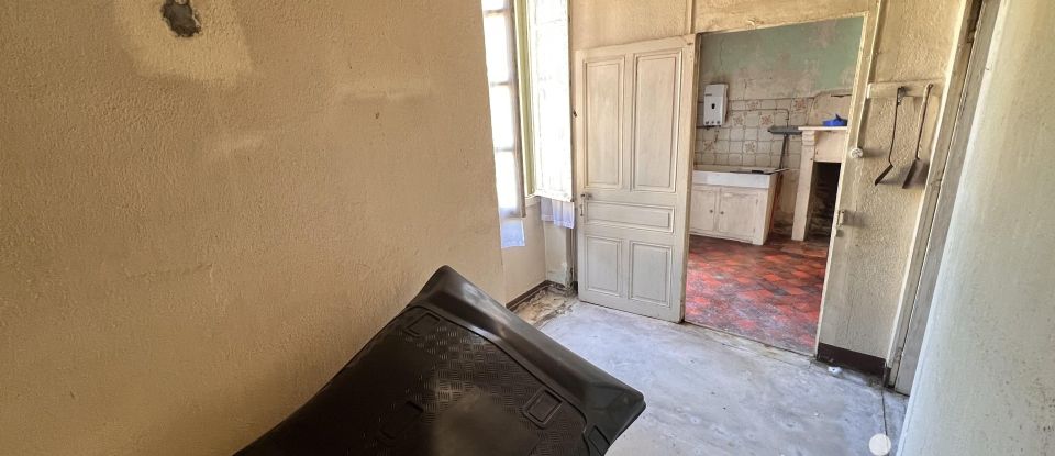 Town house 6 rooms of 130 m² in Charroux (86250)