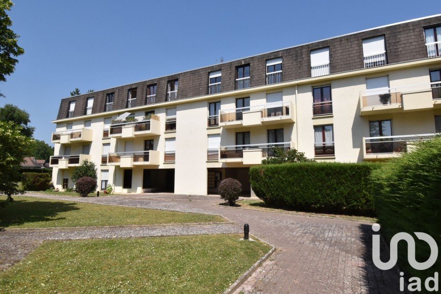 Appartement 2 pièces de 46 m² à Chantilly (60500)