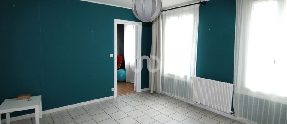 Apartment 5 rooms of 95 m² in Elbeuf (76500)