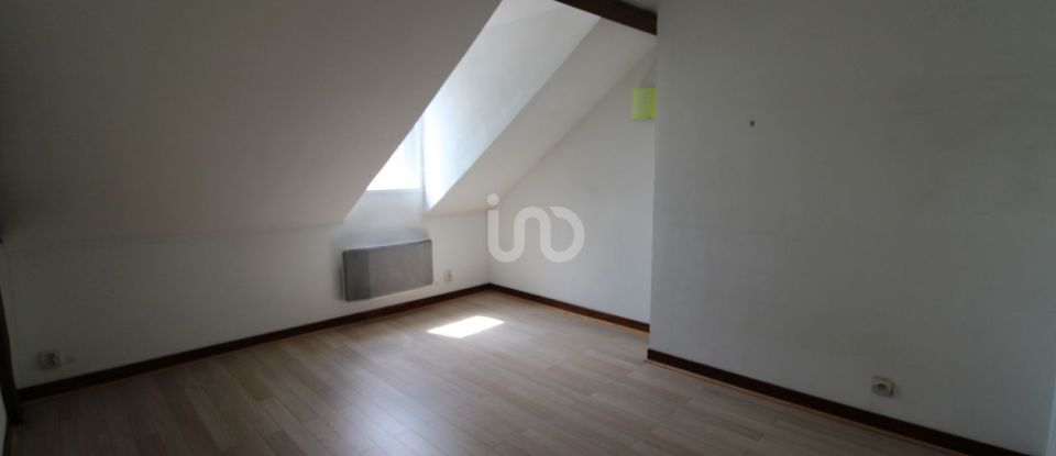 Apartment 5 rooms of 95 m² in Elbeuf (76500)