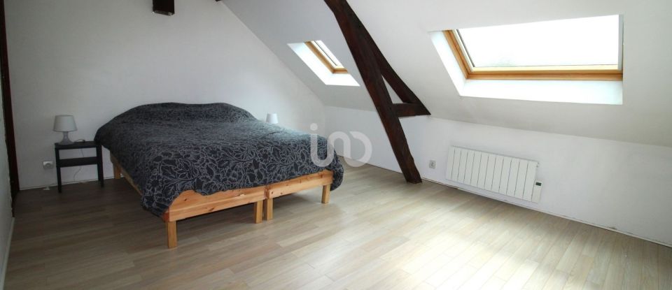 Appartement 5 pièces de 95 m² à Elbeuf (76500)