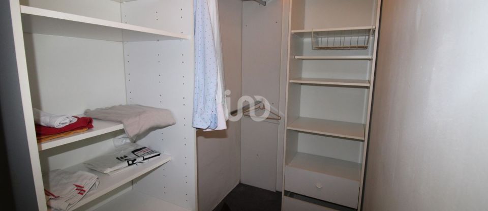 Appartement 5 pièces de 95 m² à Elbeuf (76500)