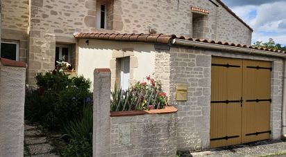 House 6 rooms of 160 m² in La Chaize-le-Vicomte (85310)